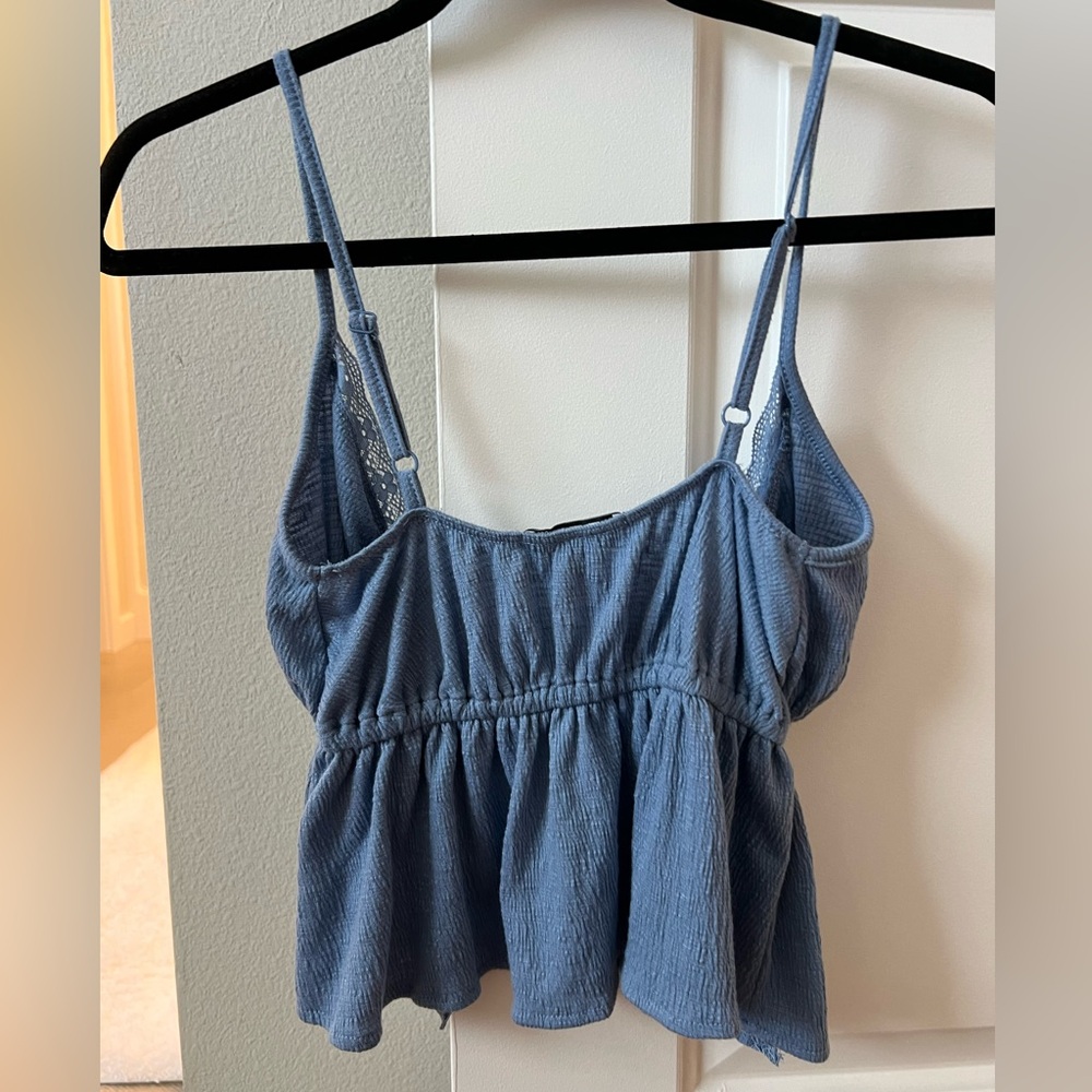 Tank top🌊 - Picture 2 of 4